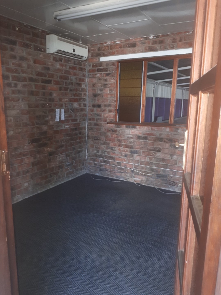 To Let commercial Property for Rent in Kroonstad Central Free State